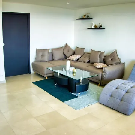Ref Midi - Palmes D'or Apartman *
